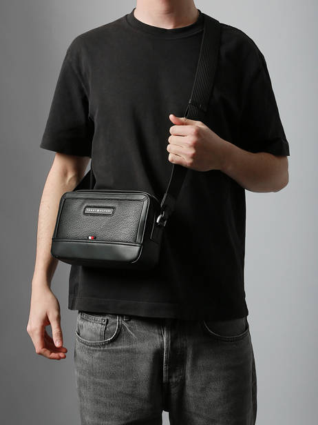 Sac Bandoulière Tommy hilfiger Noir central AM14030 vue secondaire 1